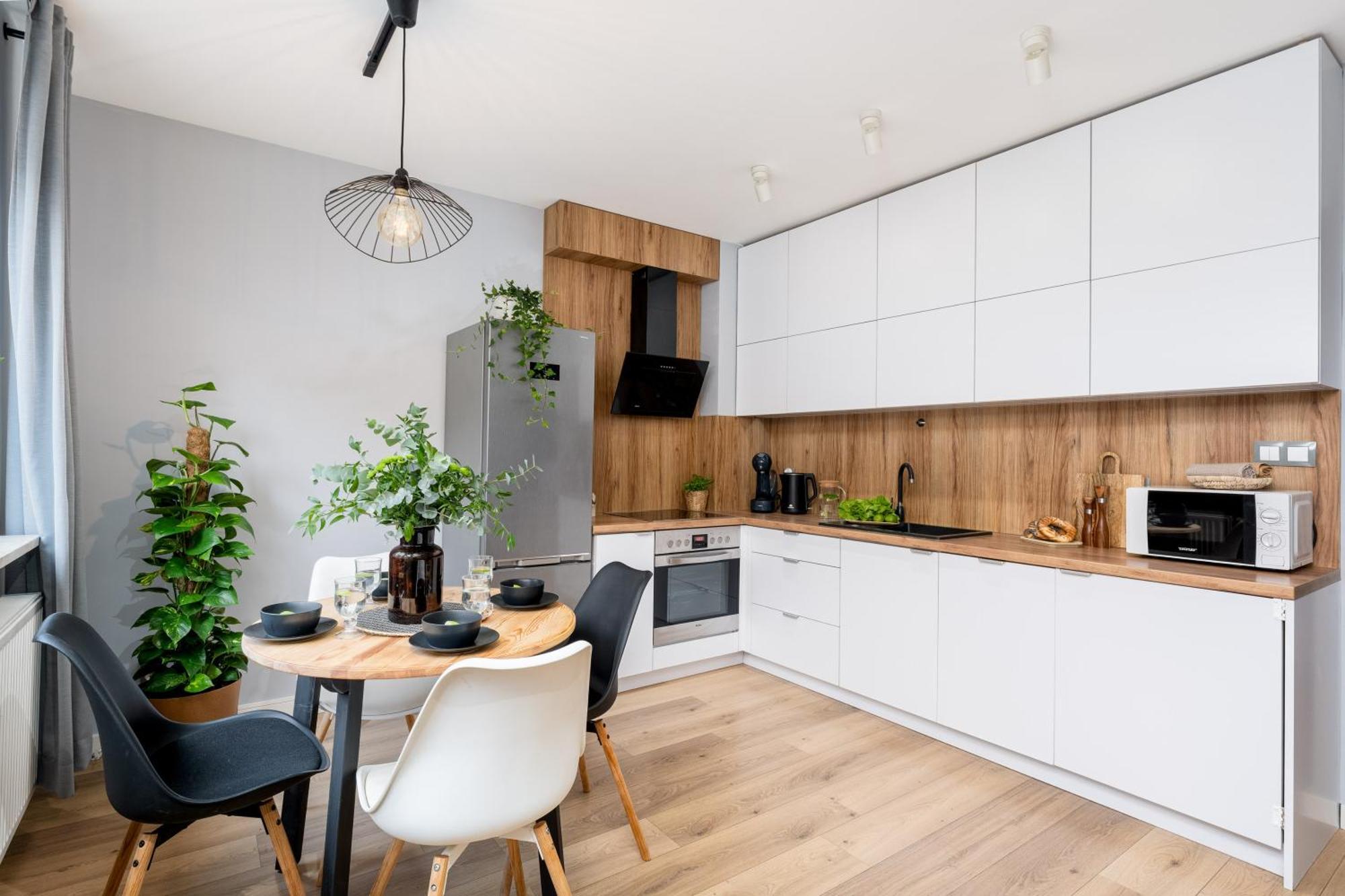 Forest House By Cozyplace *
